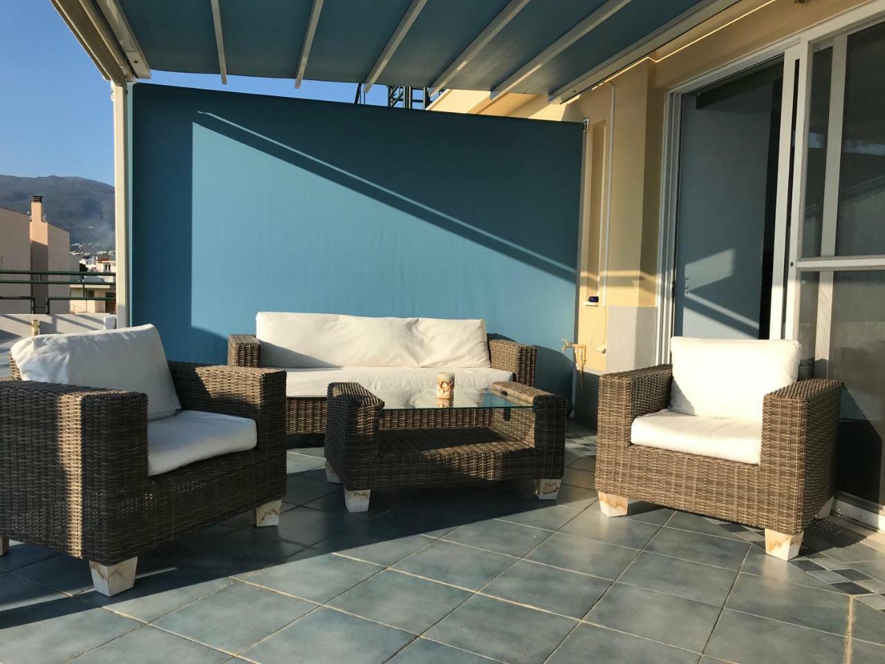 Apartmán Tg Kalamata Beach Studio With Sea View Terrace Exteriér fotografie