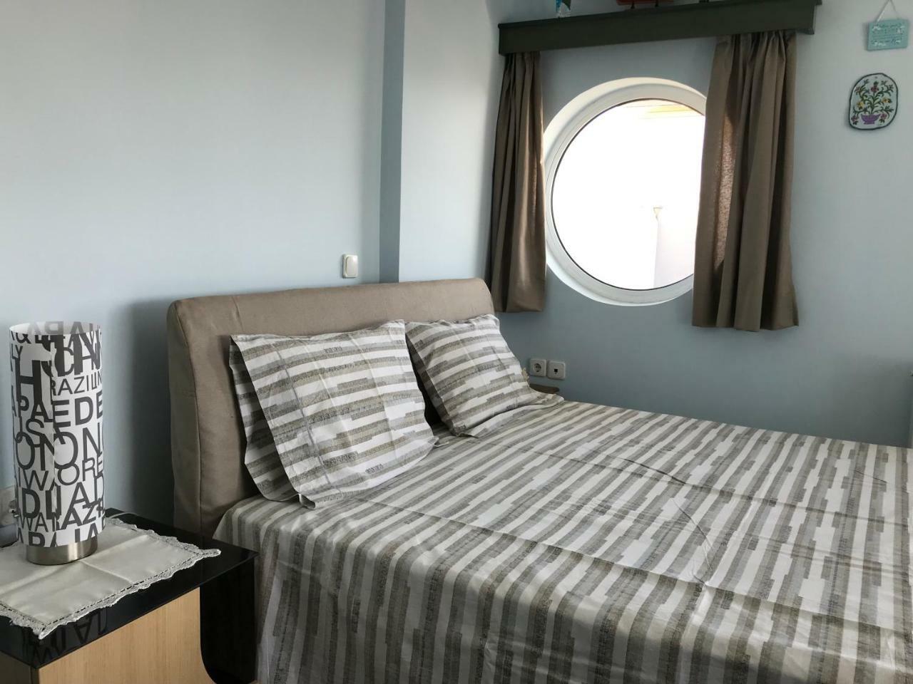 Apartmán Tg Kalamata Beach Studio With Sea View Terrace Exteriér fotografie