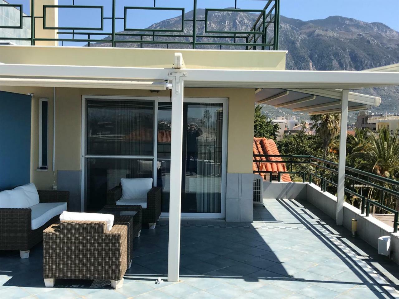 Apartmán Tg Kalamata Beach Studio With Sea View Terrace Exteriér fotografie